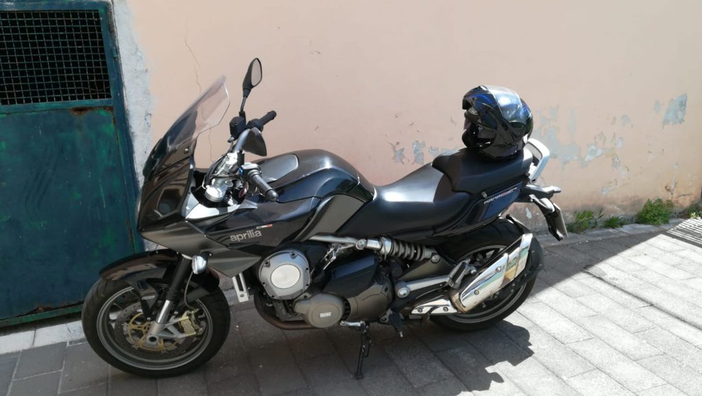 APRILIA  MANA 850