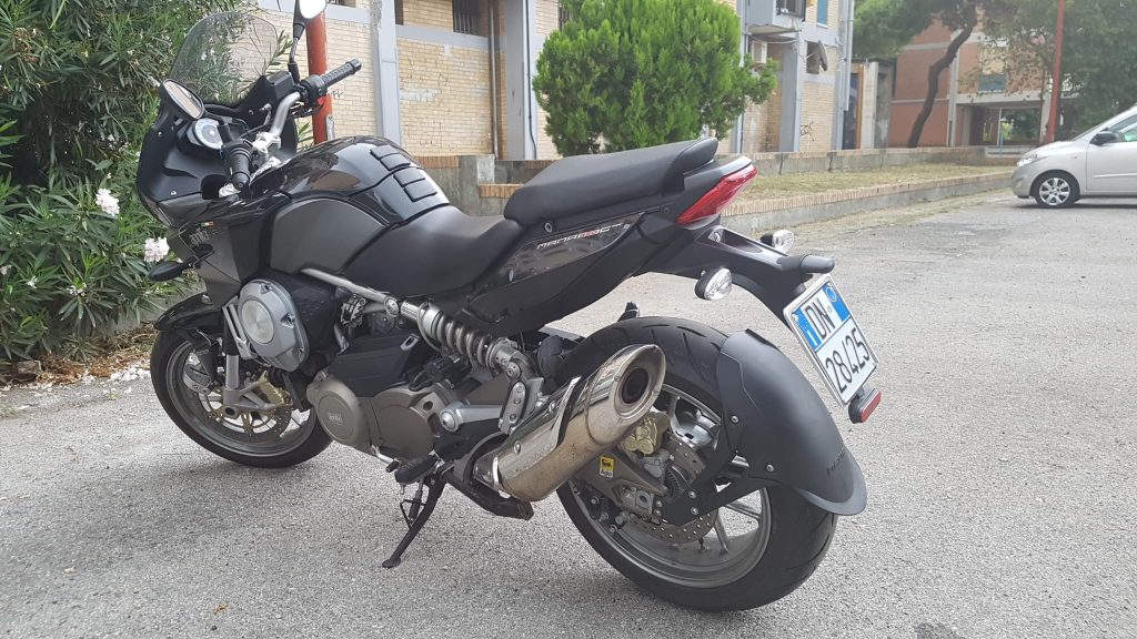 APRILIA  MANA 850