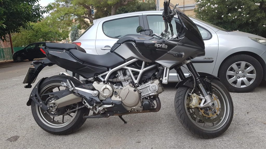 APRILIA  MANA 850